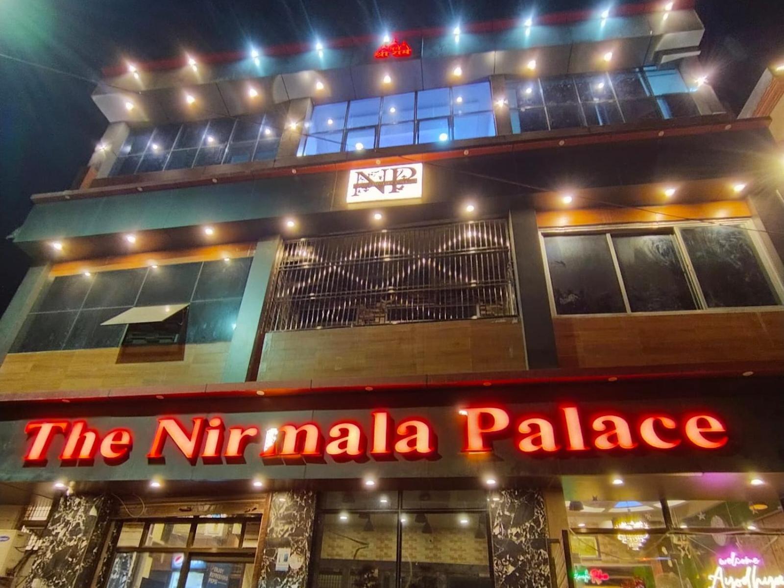 The Nirmala Palace 호텔 Ayodhya 외부 사진