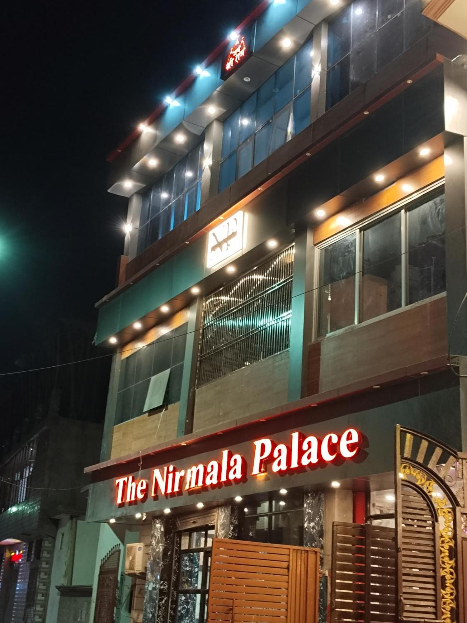 The Nirmala Palace 호텔 Ayodhya 외부 사진